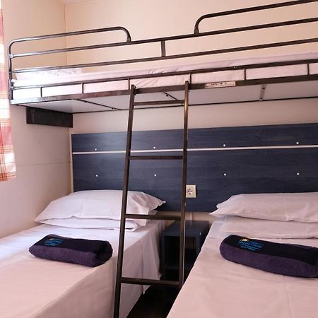 Happy Camp Mobile Homes In Camping Golden Sunset Alissos ภายนอก รูปภาพ